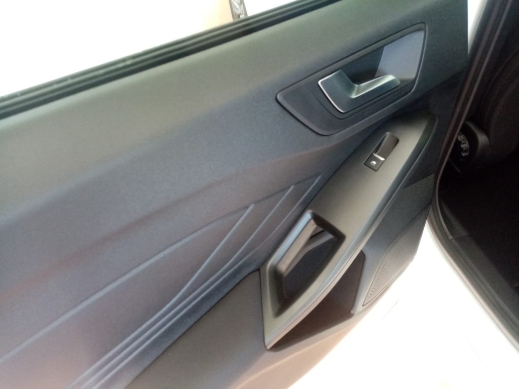 ford-focus-2023-gasolina-0cc