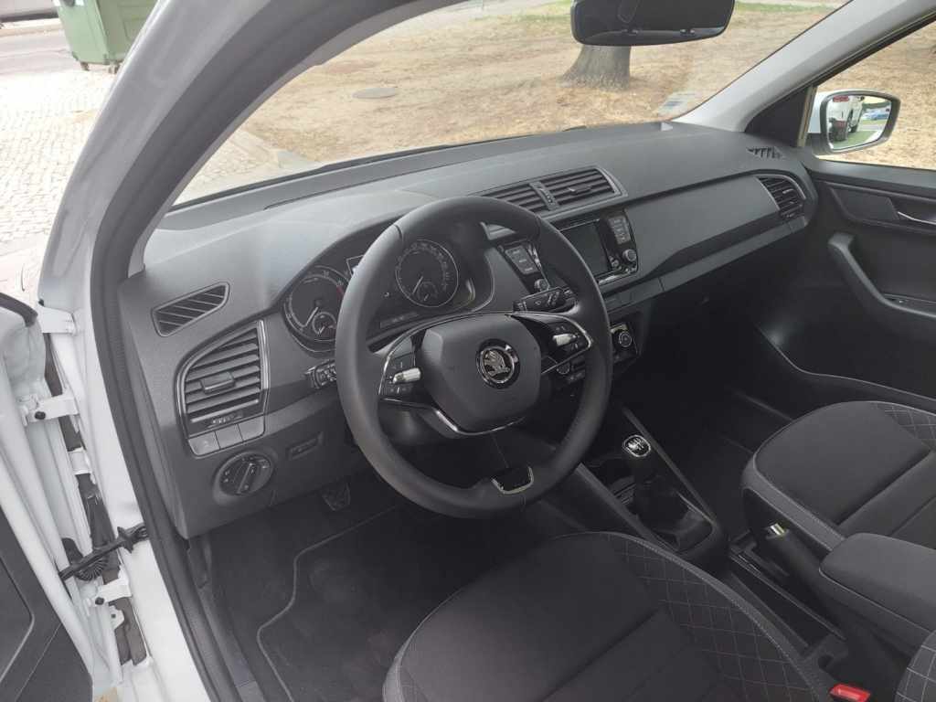 skoda-fabia-break-2022-gasolina-999cc