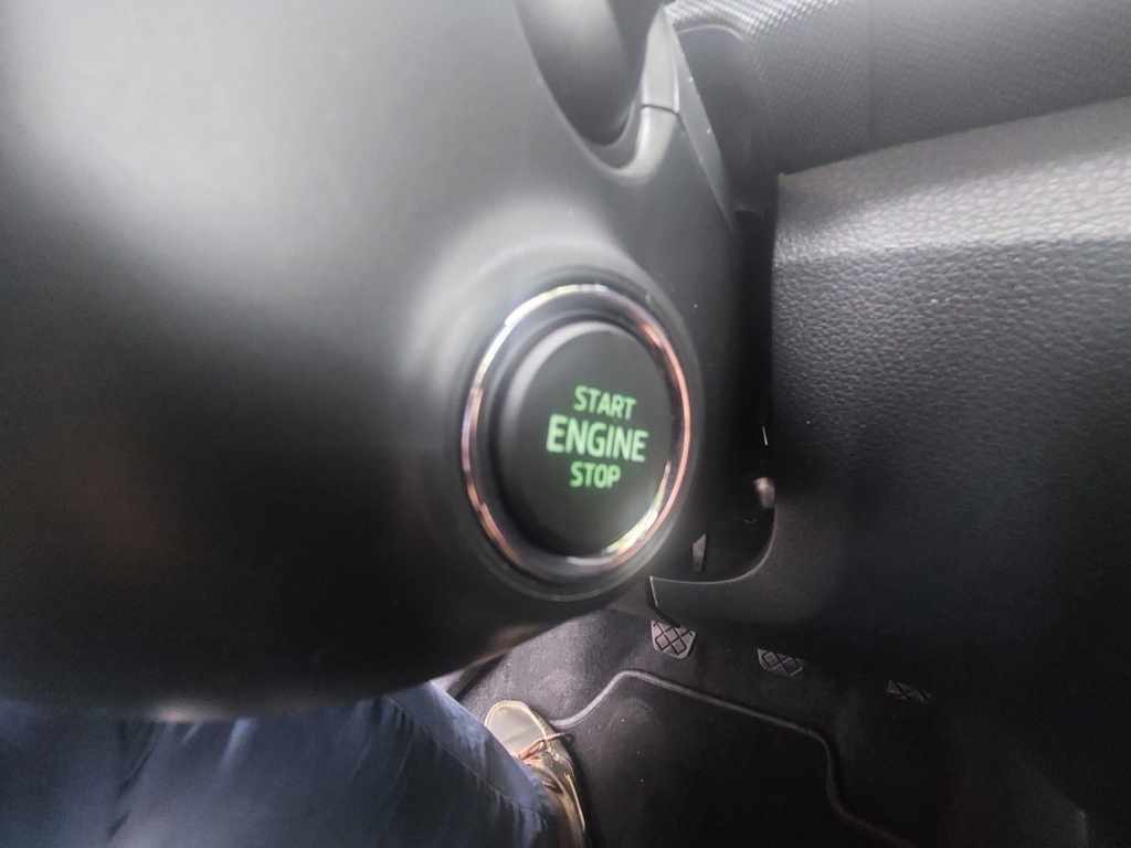 skoda-fabia-break-2022-gasolina-999cc