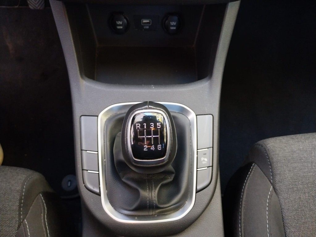 hyundai-i30-2022-gasolina-0cc