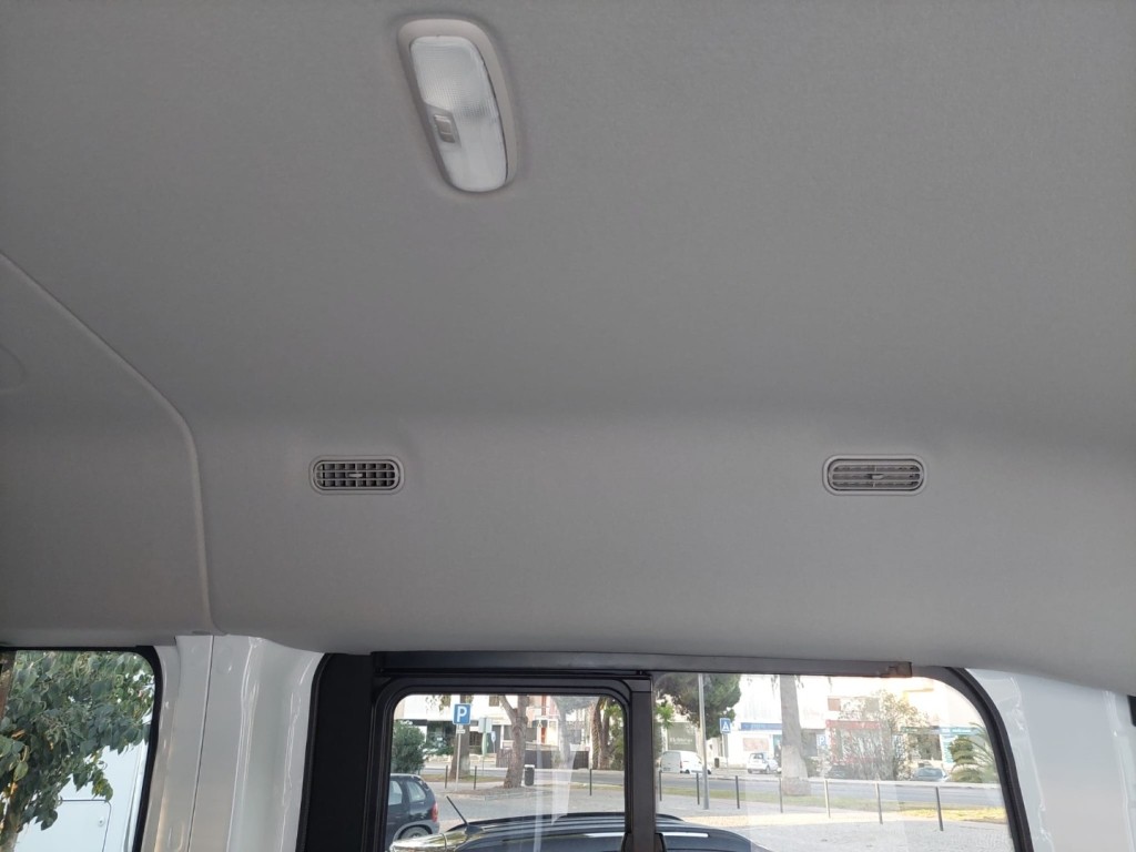 ford-transit-2023-diesel-0cc