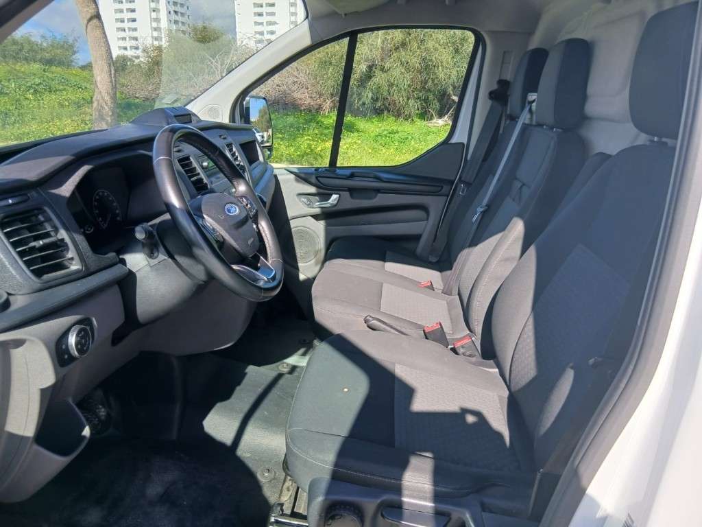 ford-transit-2022-diesel-0cc
