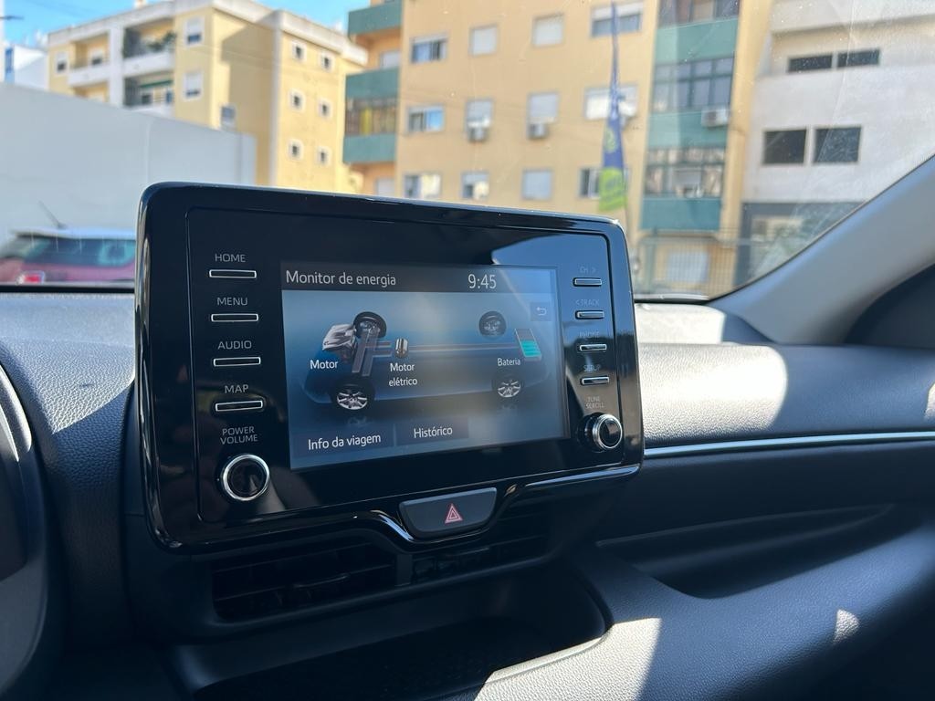 toyota-yaris-2023-gasolina-0cc