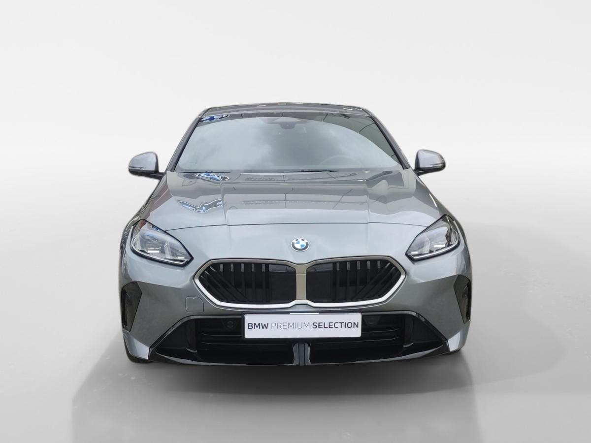 bmw-serie-1-2025-gasolina-1499cc