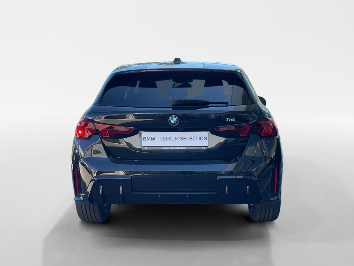 bmw-serie-1-2025-gasolina-1499cc