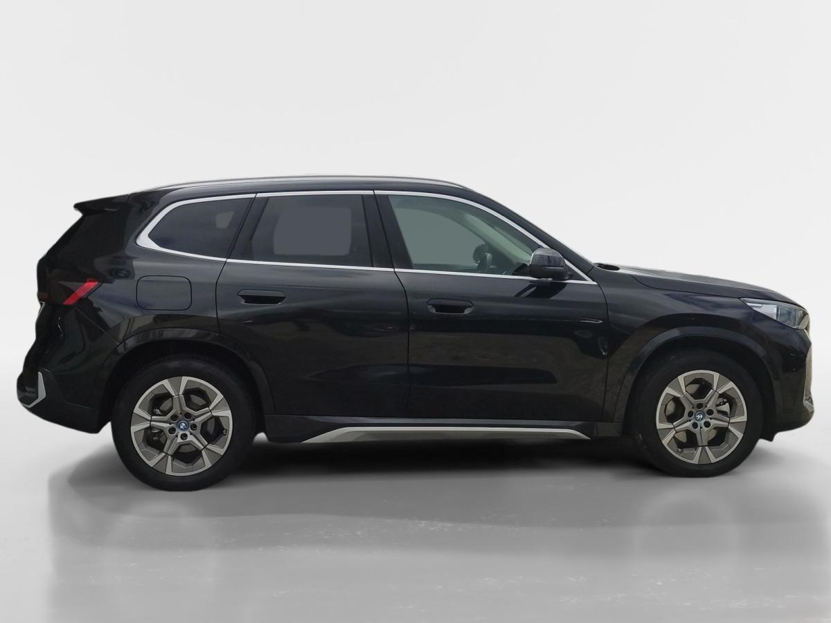 bmw-x1-2025-hibrido-a-gasolina-1499cc