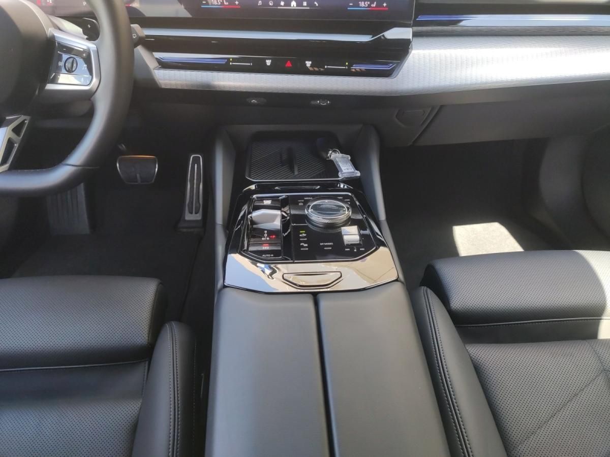 bmw-serie-5-2025-diesel-1995cc