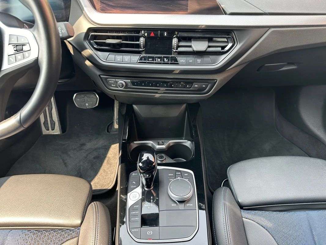 bmw-serie-1-2024-diesel-1496cc
