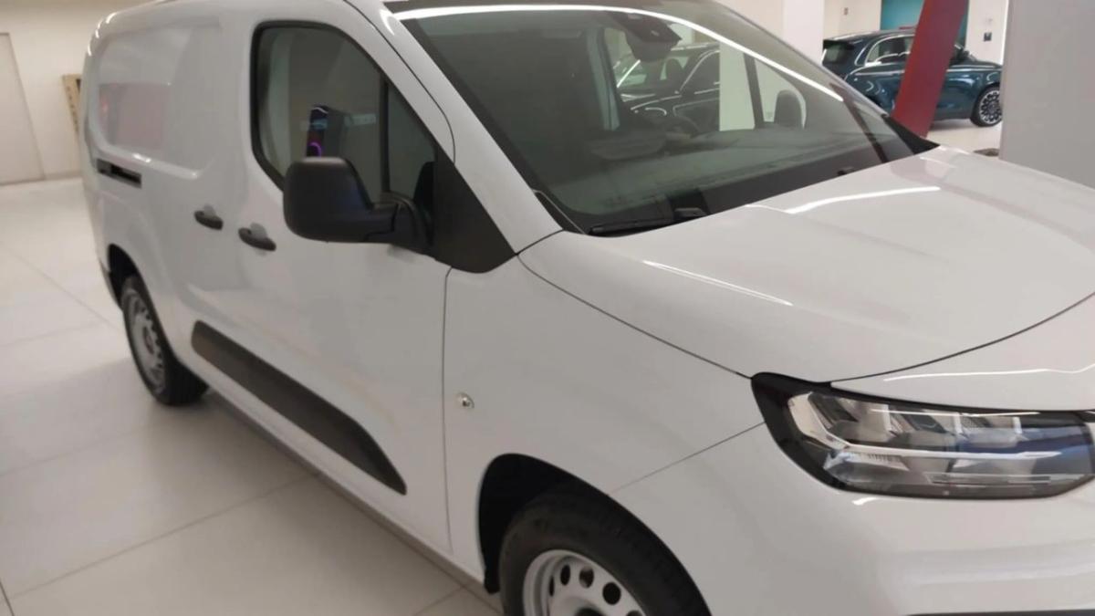 fiat-doblo-2025-diesel-1500cc