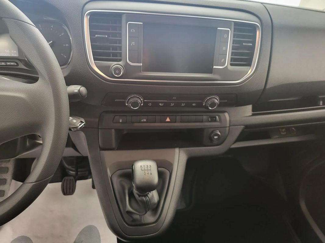 fiat-scudo-2023-diesel-1498cc