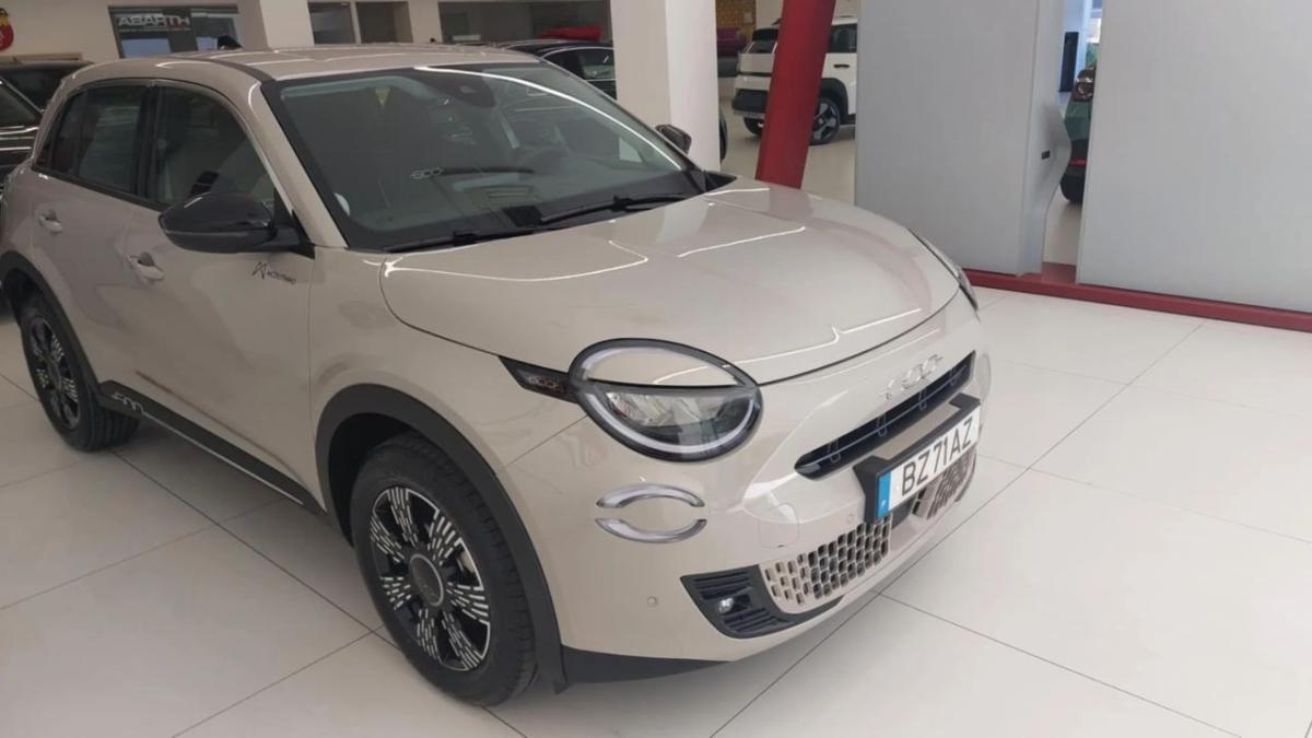 fiat-600-2025-gasolina-1199cc