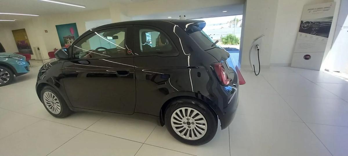 fiat-500-2025-eletrico-0cc