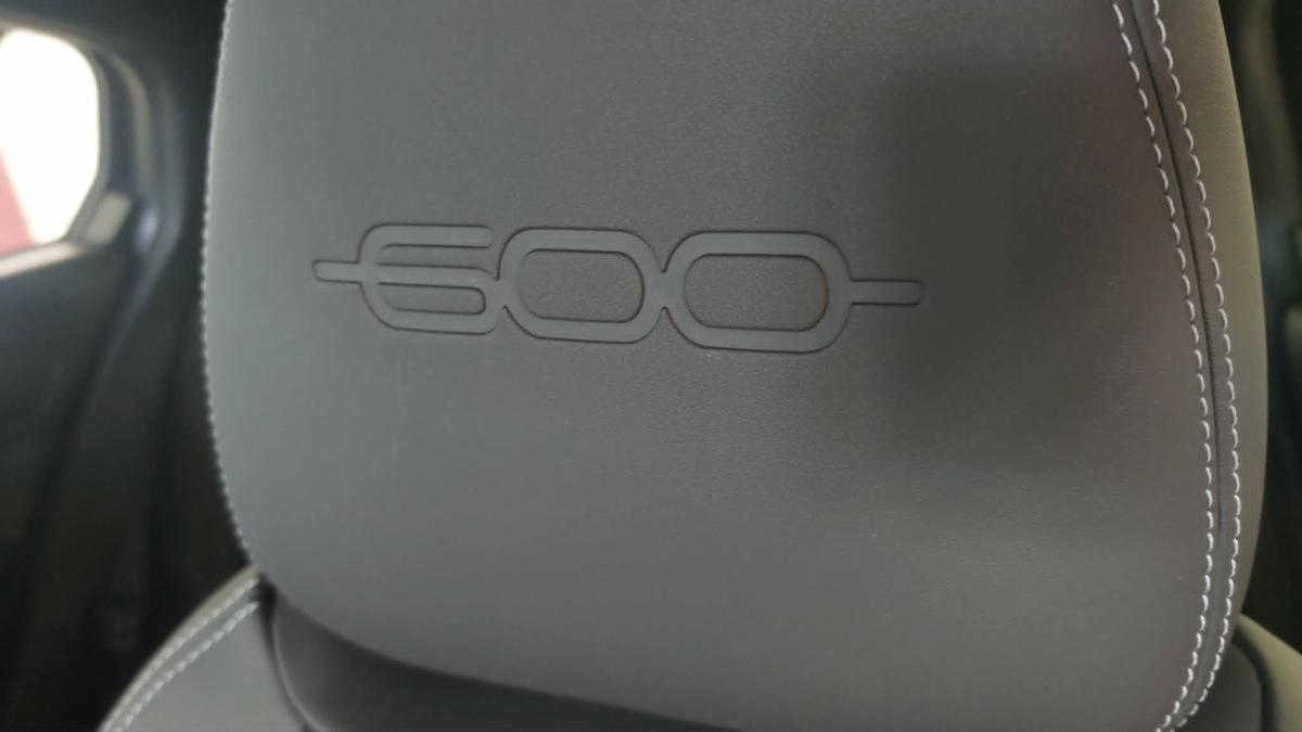 fiat-600-2026-gasolina-1199cc