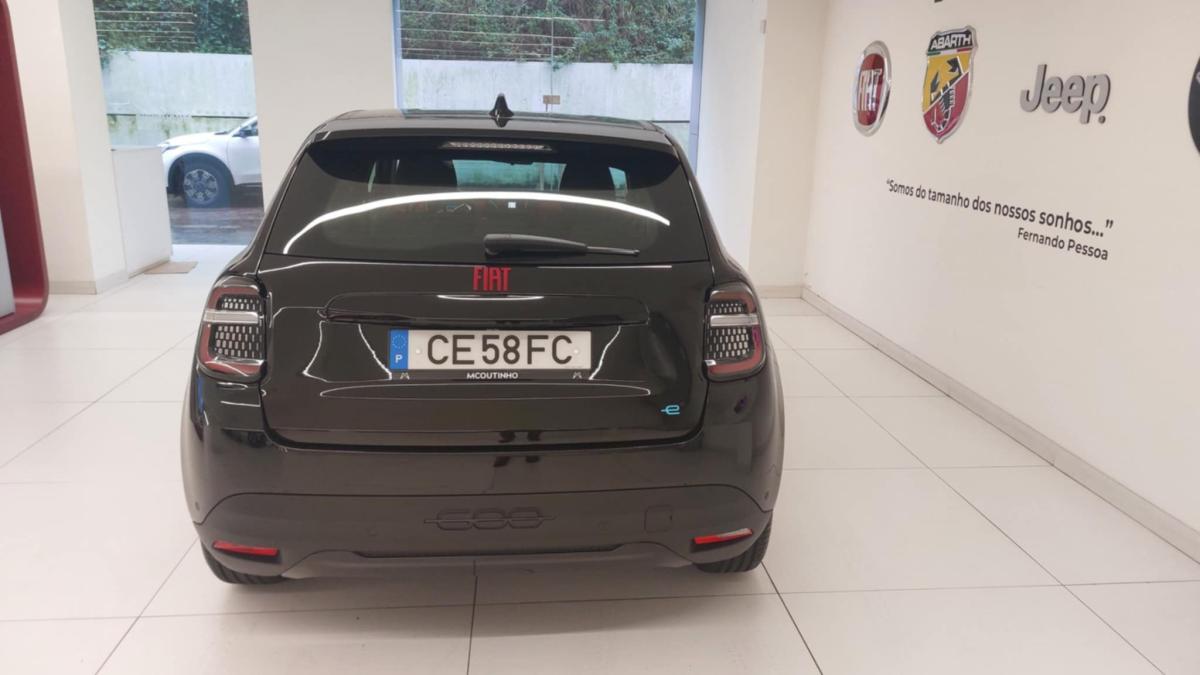 fiat-600-2026-eletrico-0cc