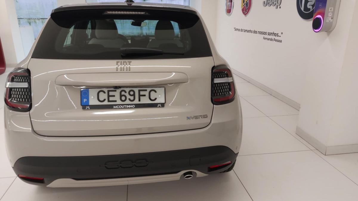 fiat-600-2026-gasolina-1199cc