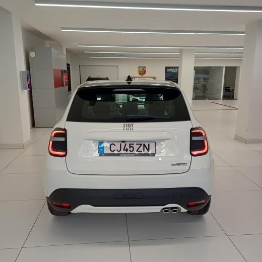 fiat-600-2026-hibrido-a-gasolina-1199cc