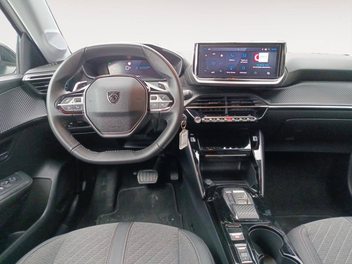 peugeot-208-2025-hibrido-a-gasolina-1199cc