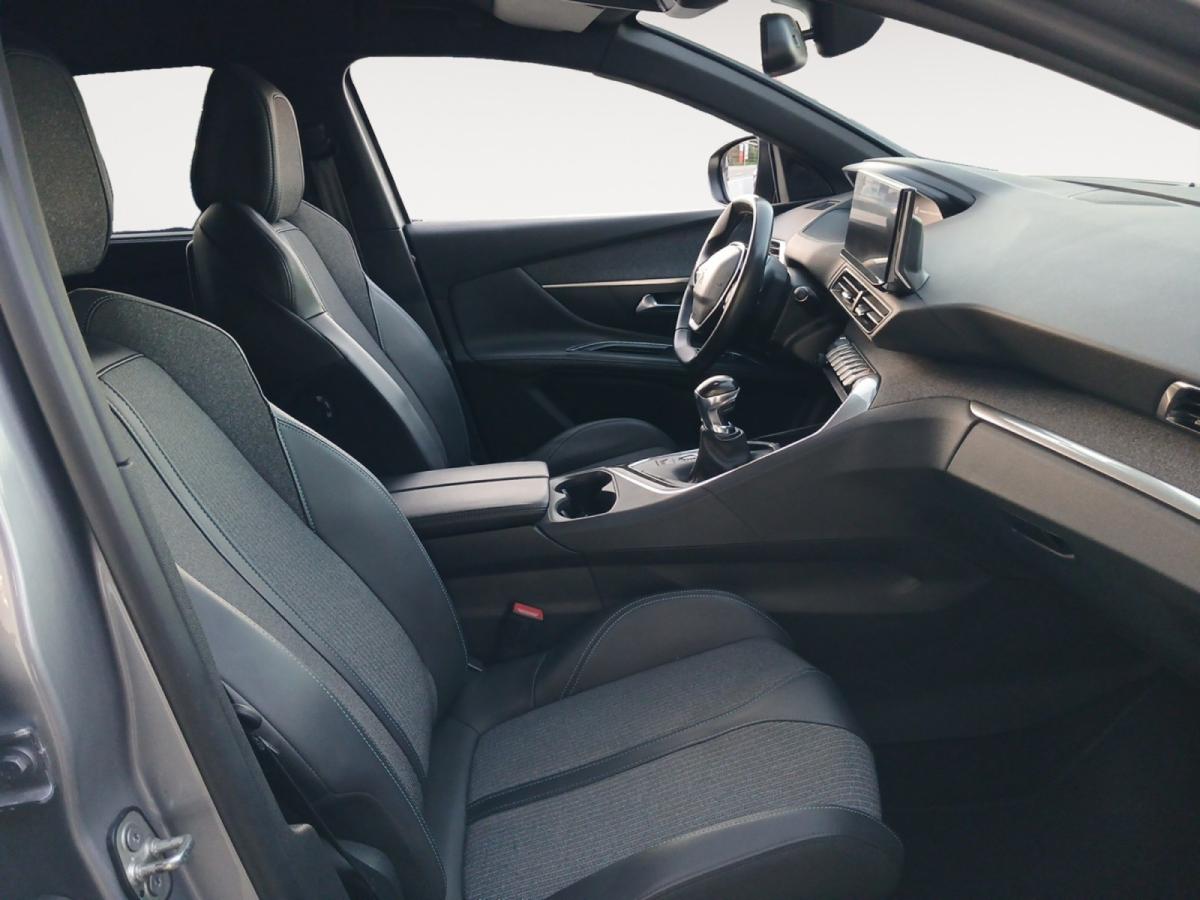 peugeot-5008-2023-gasolina-1199cc
