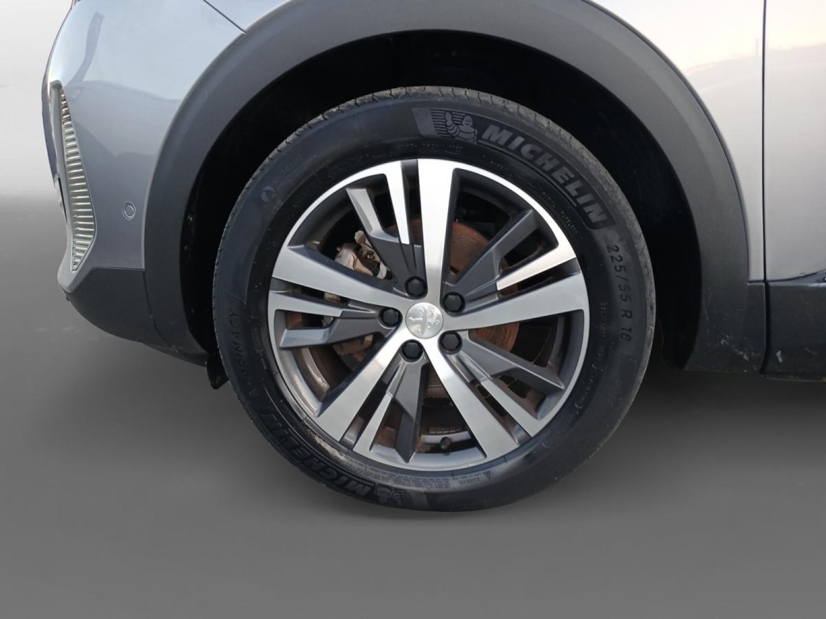 peugeot-5008-2023-gasolina-1199cc