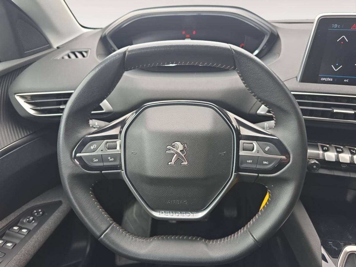 peugeot-3008-2020-diesel-1499cc