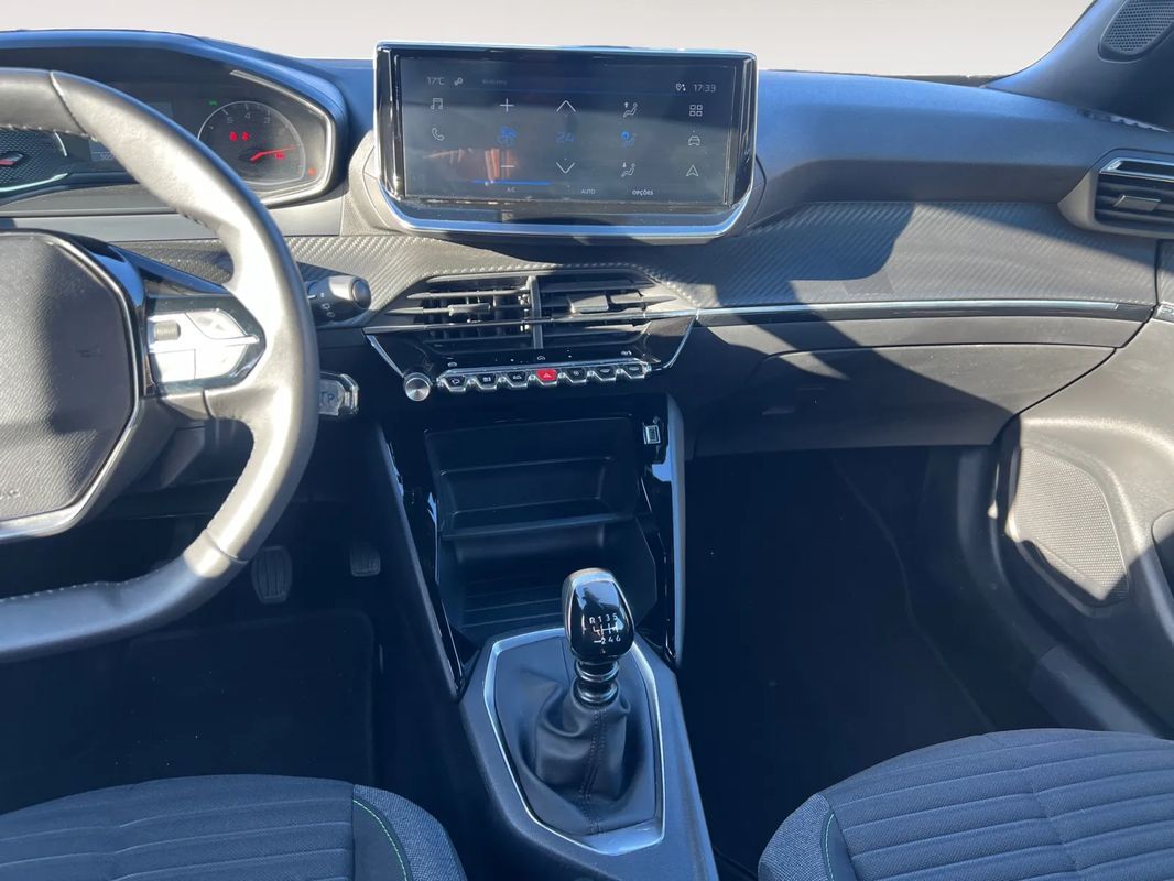 peugeot-2008-2024-gasolina-1199cc