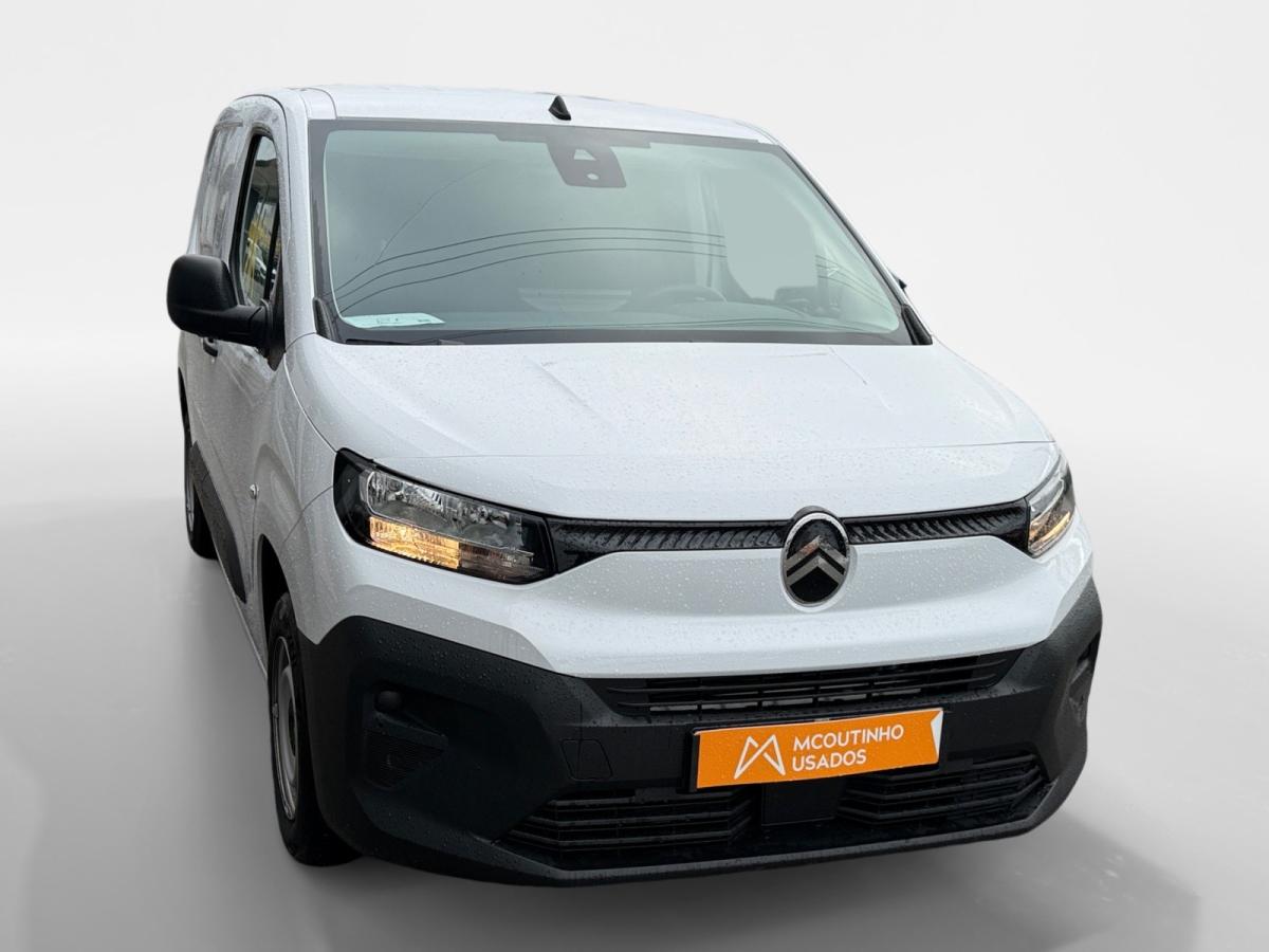 citroen-berlingo-2025-diesel-1499cc