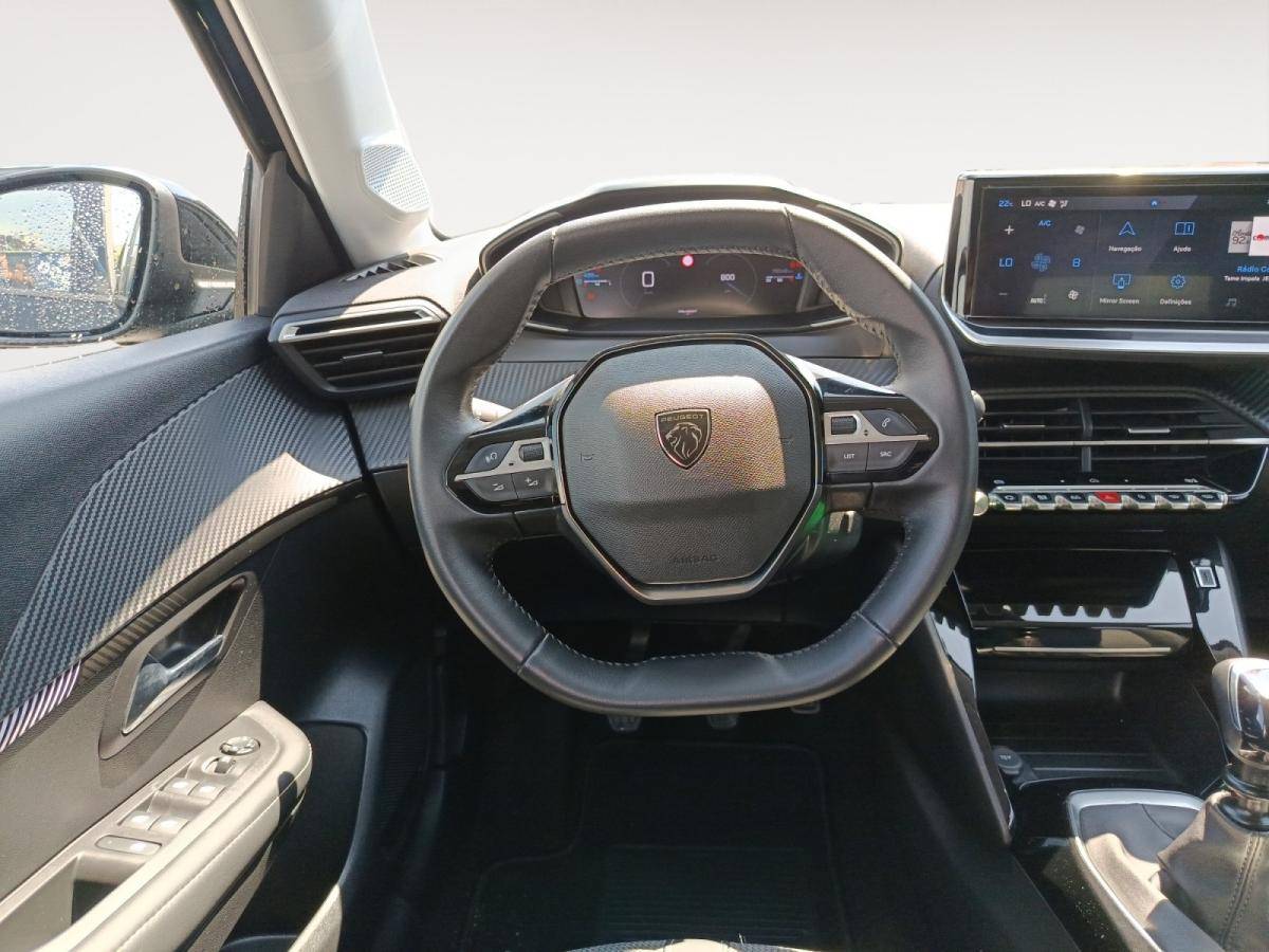 peugeot-208-2025-gasolina-1199cc