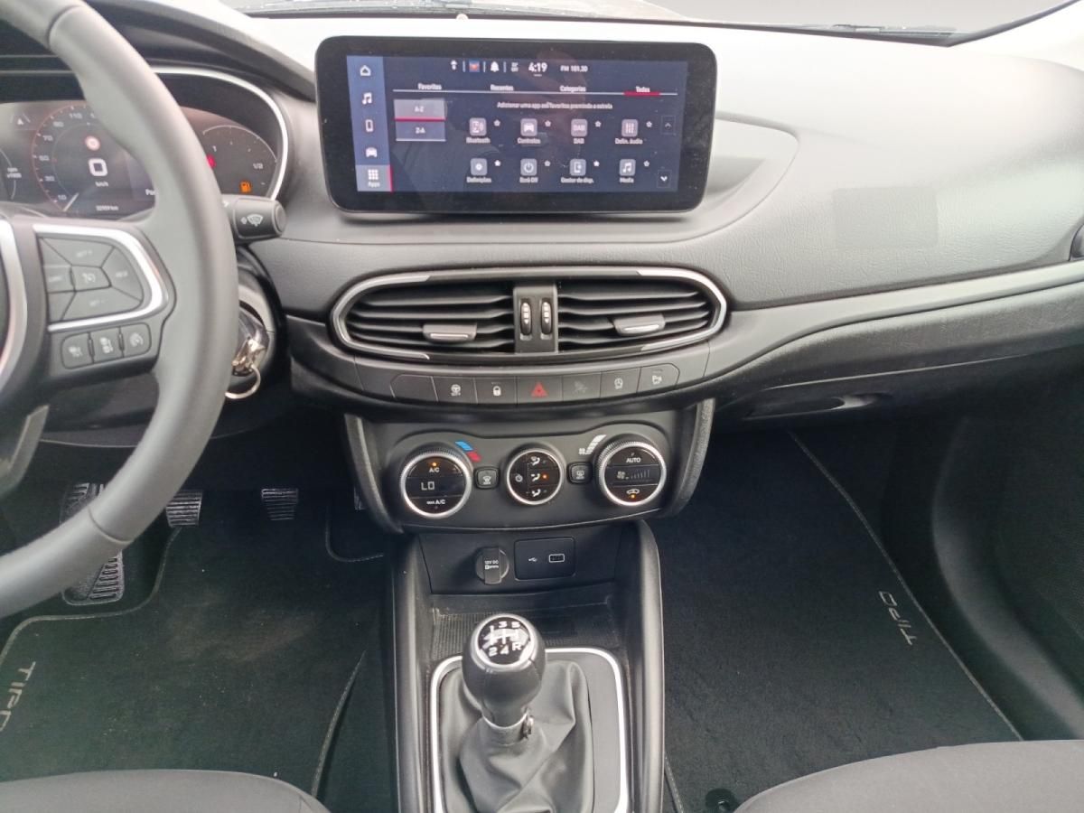 fiat-tipo-station-wagon-2023-gasolina-999cc