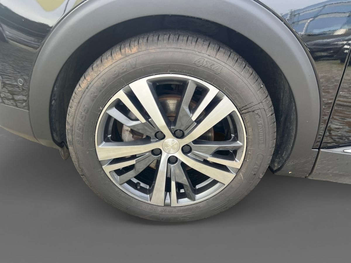 peugeot-5008-2023-diesel-1499cc