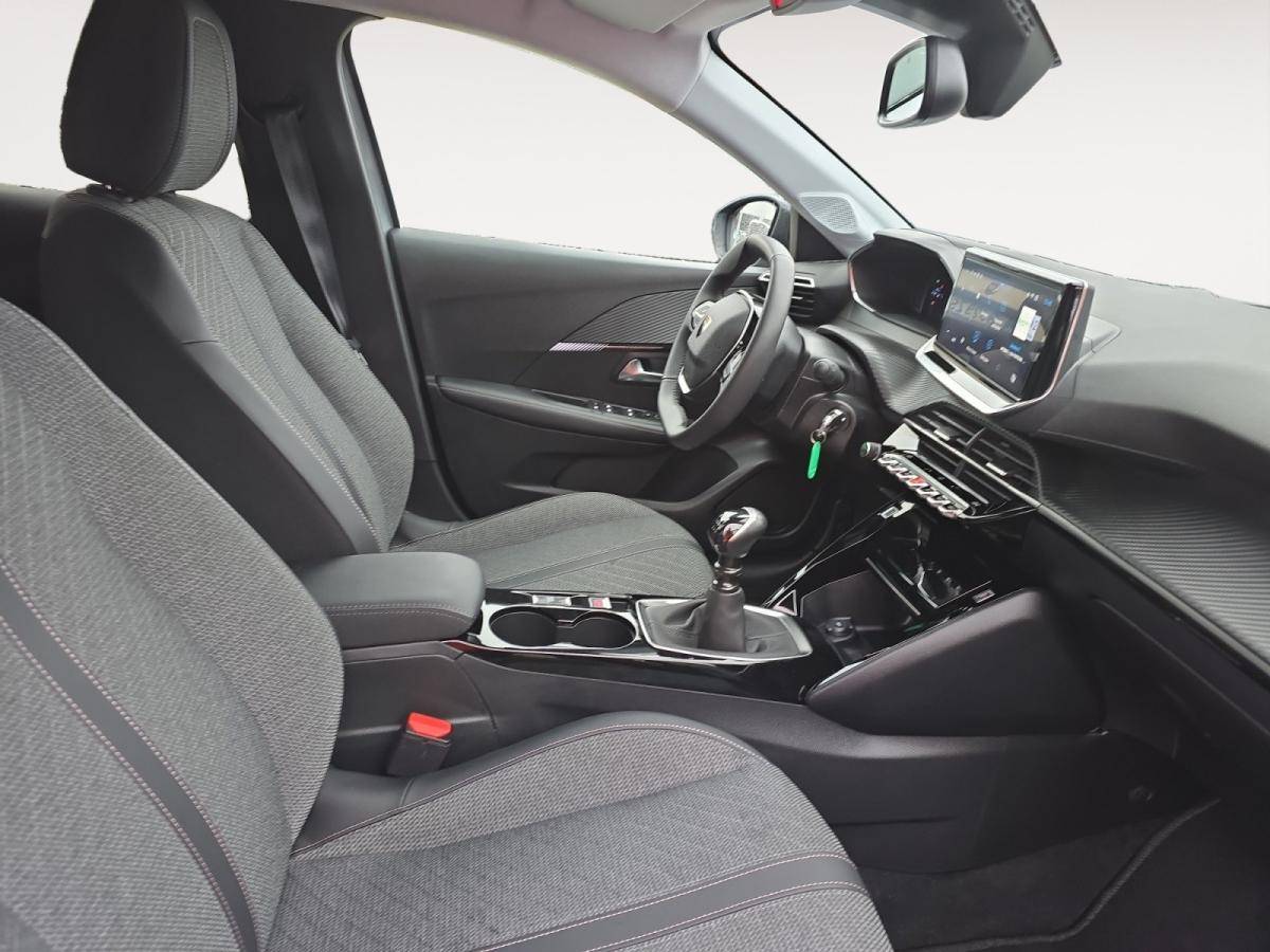 peugeot-208-2025-gasolina-1199cc