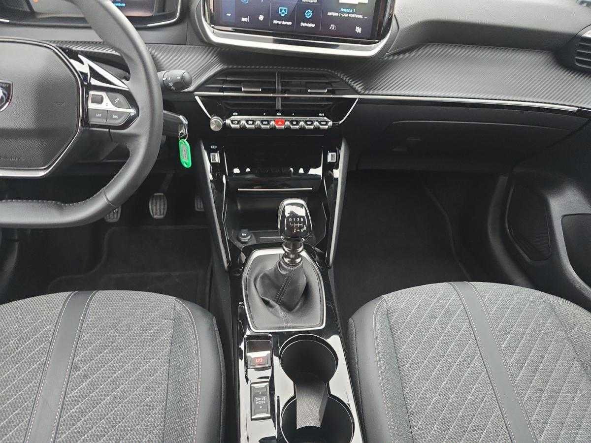 peugeot-208-2025-gasolina-1199cc