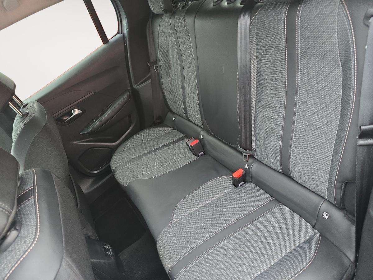 peugeot-208-2025-gasolina-1199cc