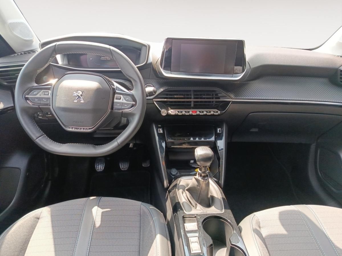 peugeot-208-2021-gasolina-1199cc