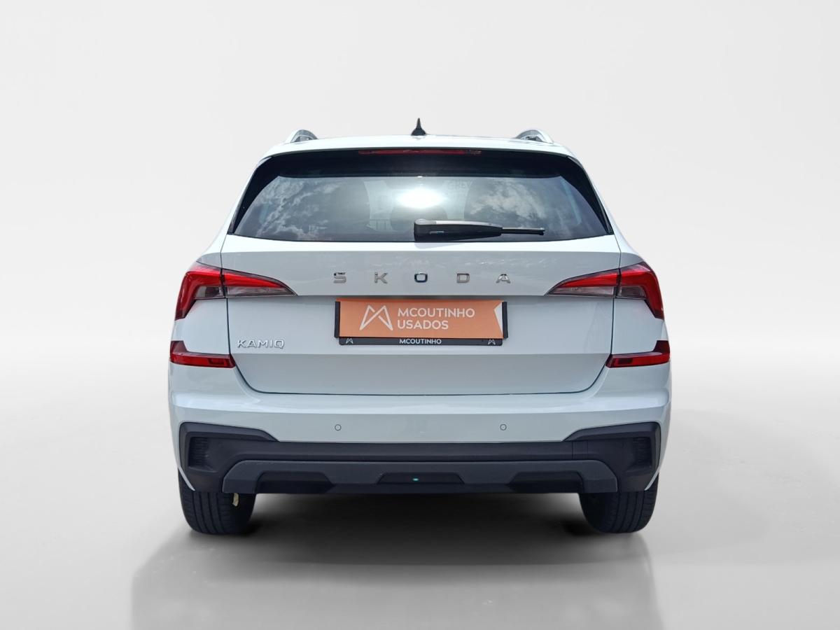 skoda-kamiq-2024-gasolina-999cc
