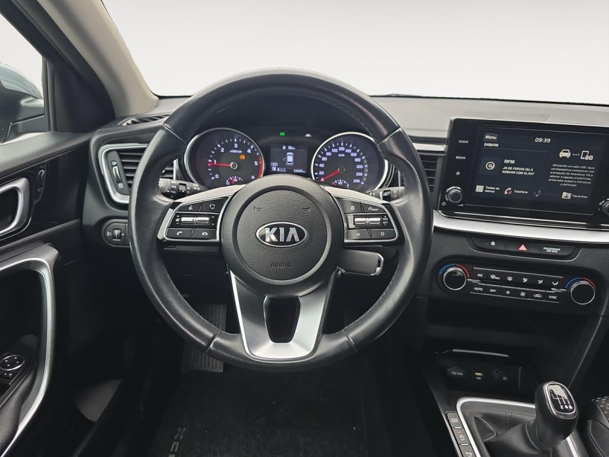 kia-xceed-2021-diesel-1598cc