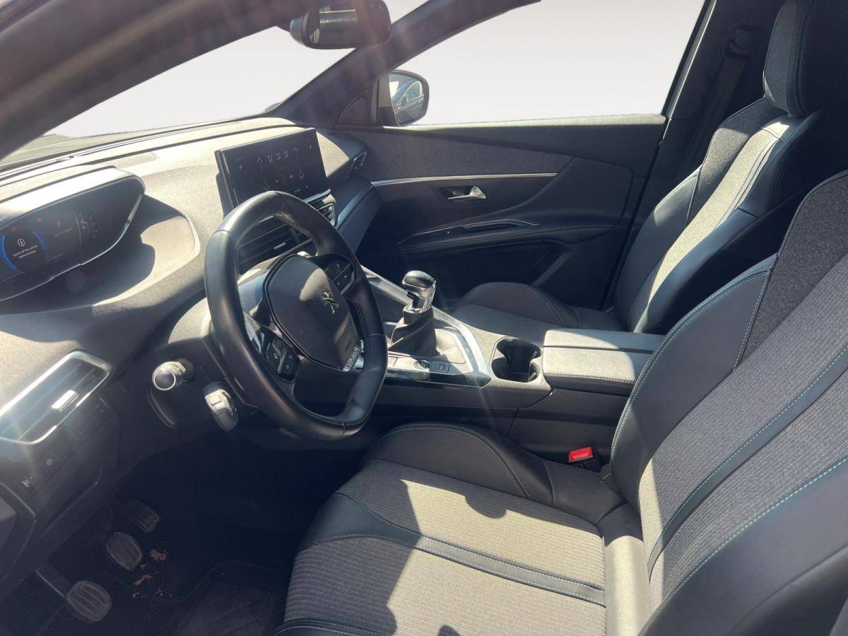 peugeot-5008-2023-gasolina-1199cc