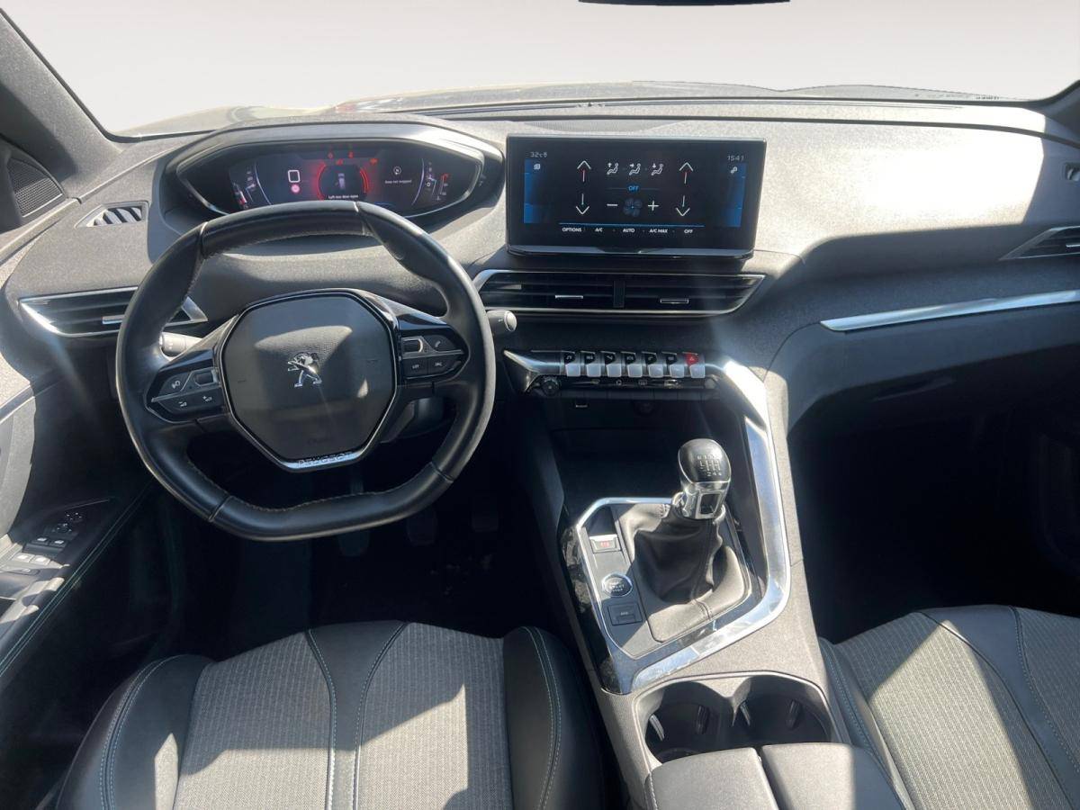 peugeot-5008-2023-gasolina-1199cc