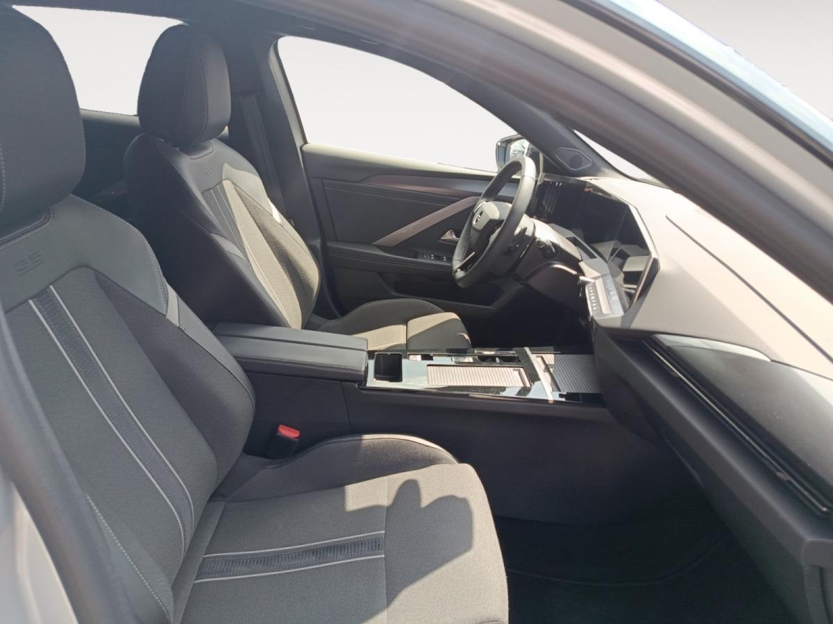 opel-astra-sport-tourer-2025-gasolina-1199cc
