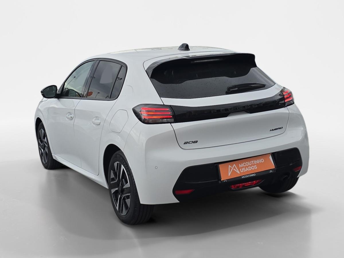 peugeot-208-2025-hibrido-a-gasolina-1199cc