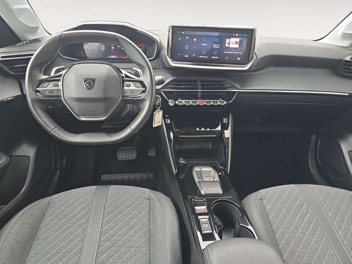 peugeot-208-2025-hibrido-a-gasolina-1199cc