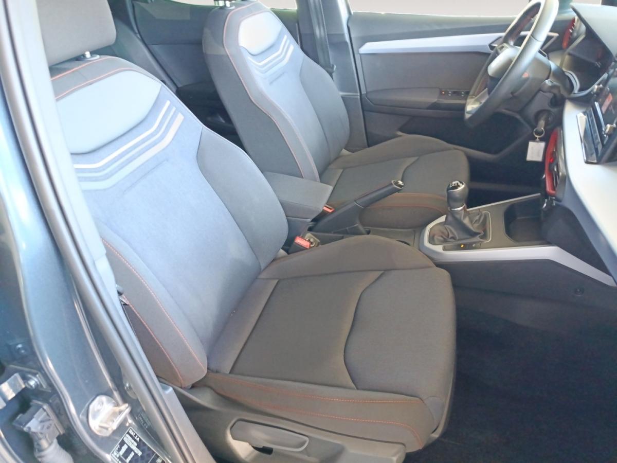 seat-arona-2024-gasolina-999cc