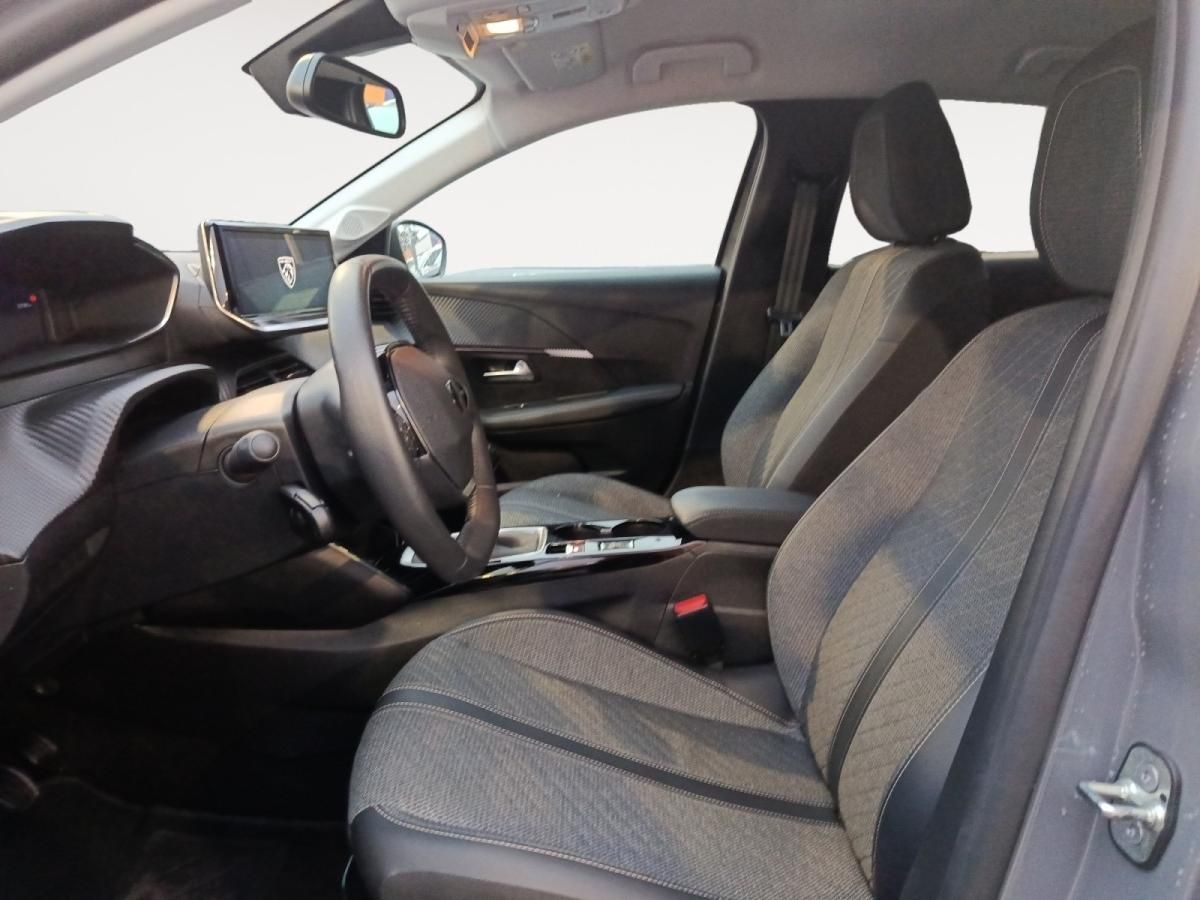 peugeot-208-2025-gasolina-1199cc
