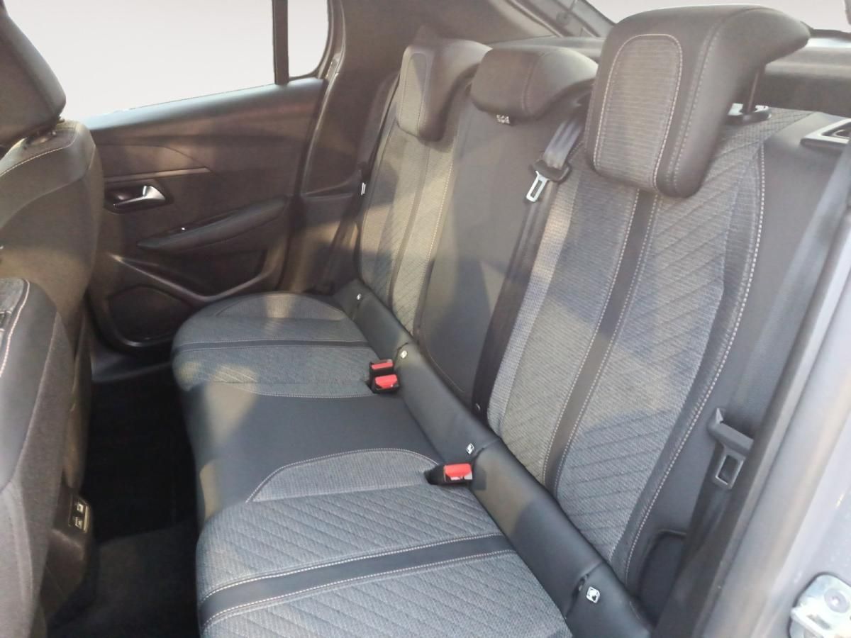 peugeot-208-2025-gasolina-1199cc