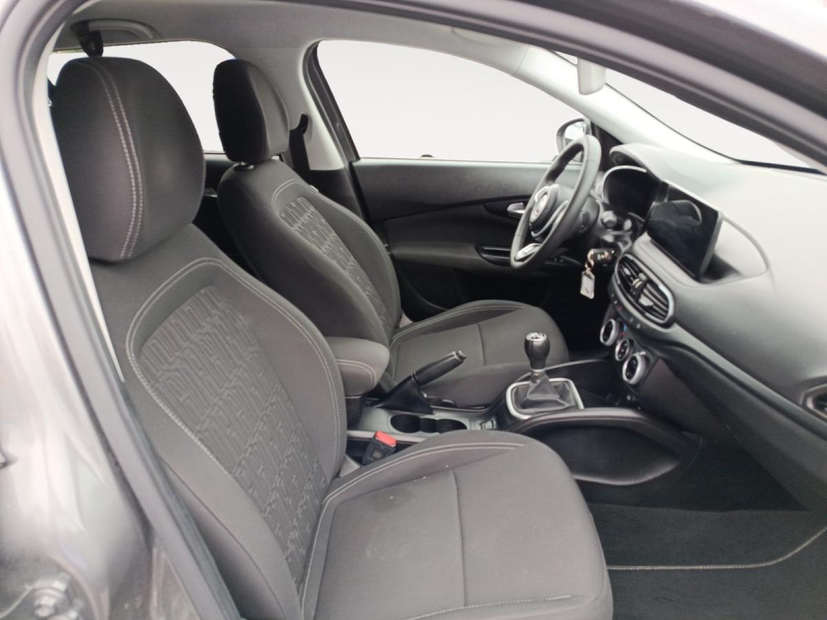 fiat-tipo-station-wagon-2023-gasolina-999cc