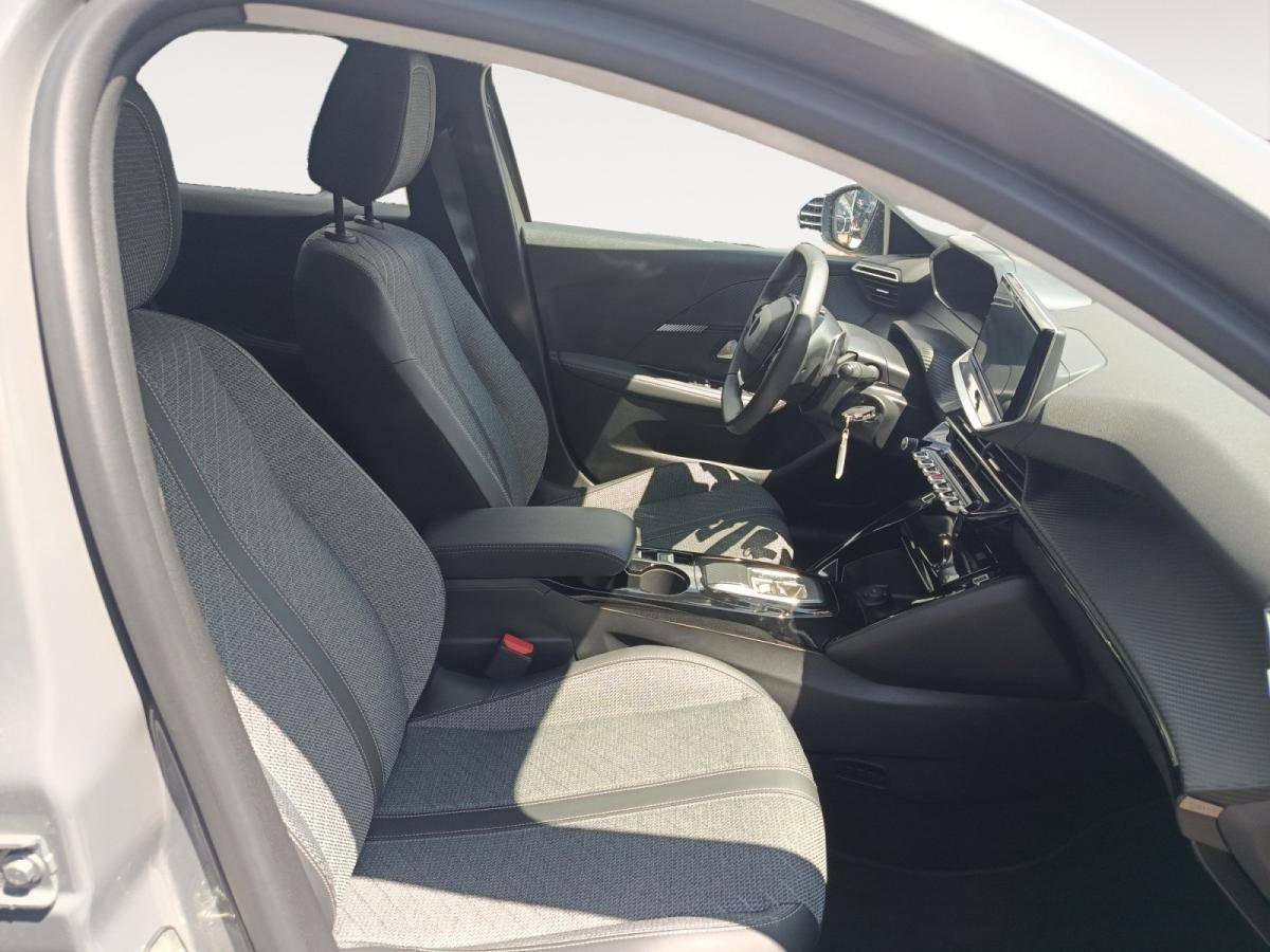 peugeot-208-2025-hibrido-a-gasolina-1199cc