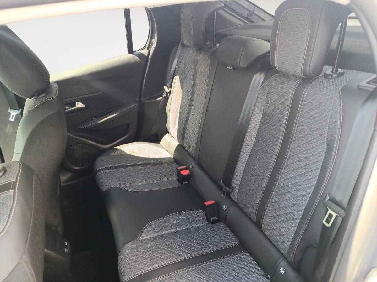 peugeot-208-2025-hibrido-a-gasolina-1199cc