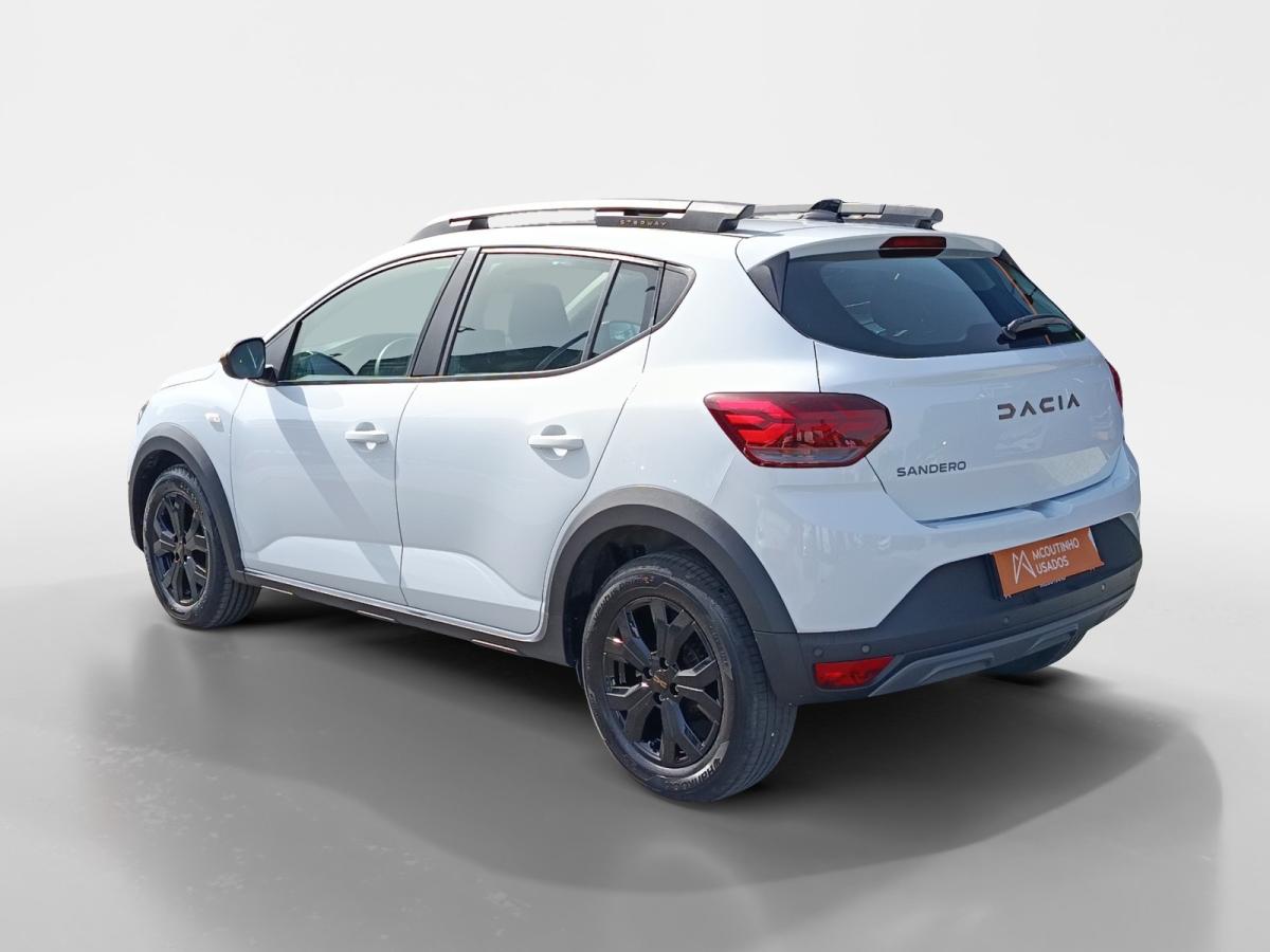 dacia-sandero-2024-gasolina-999cc