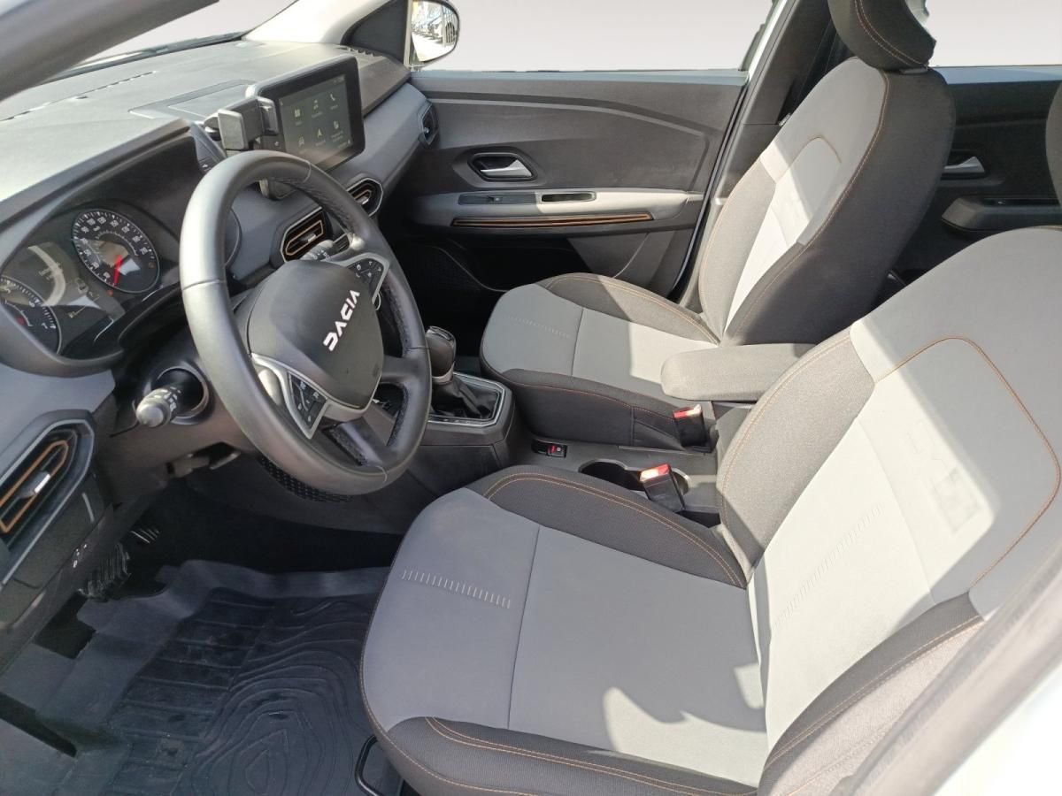 dacia-sandero-2024-gasolina-999cc