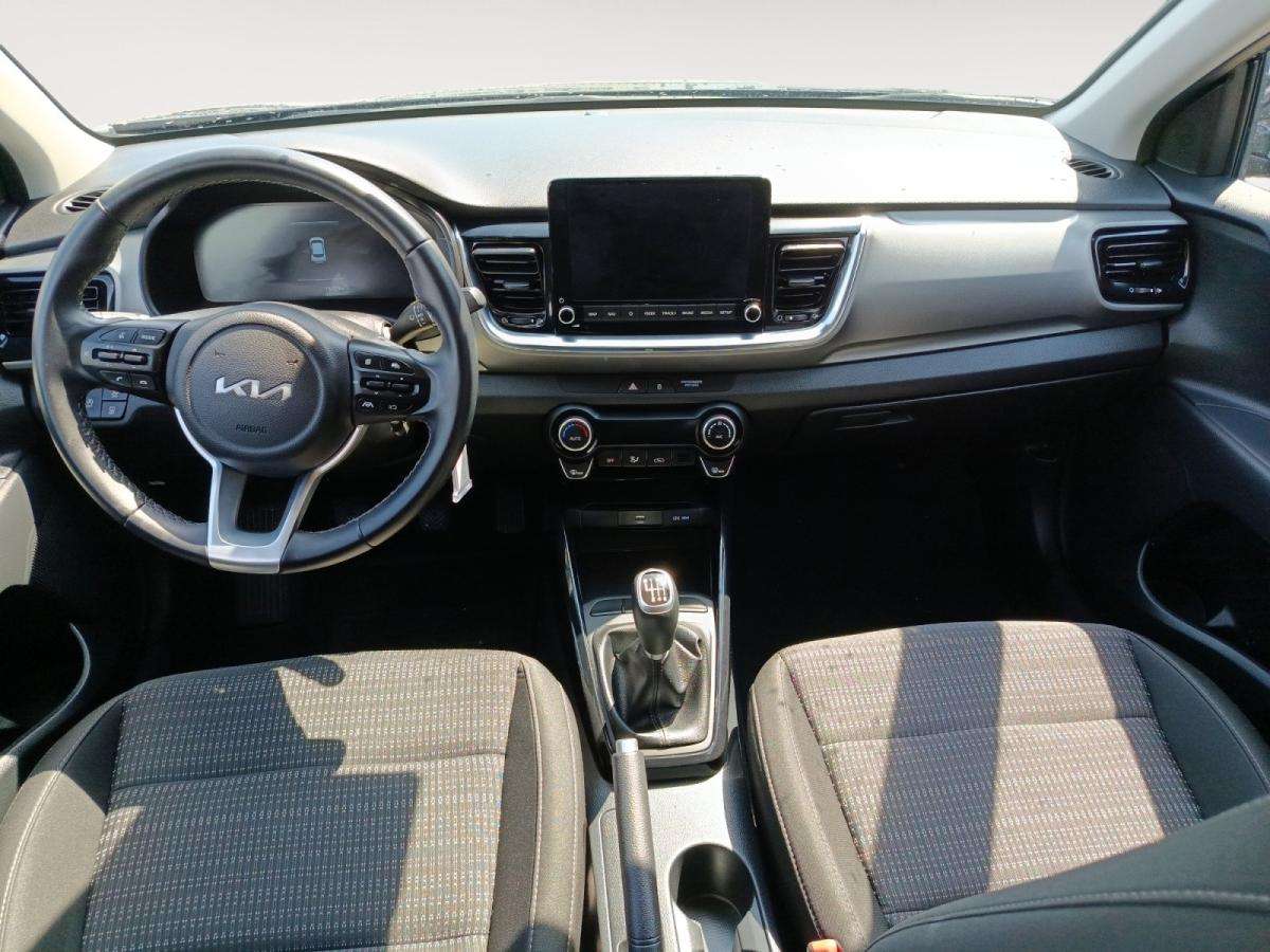 kia-stonic-2025-gasolina-998cc