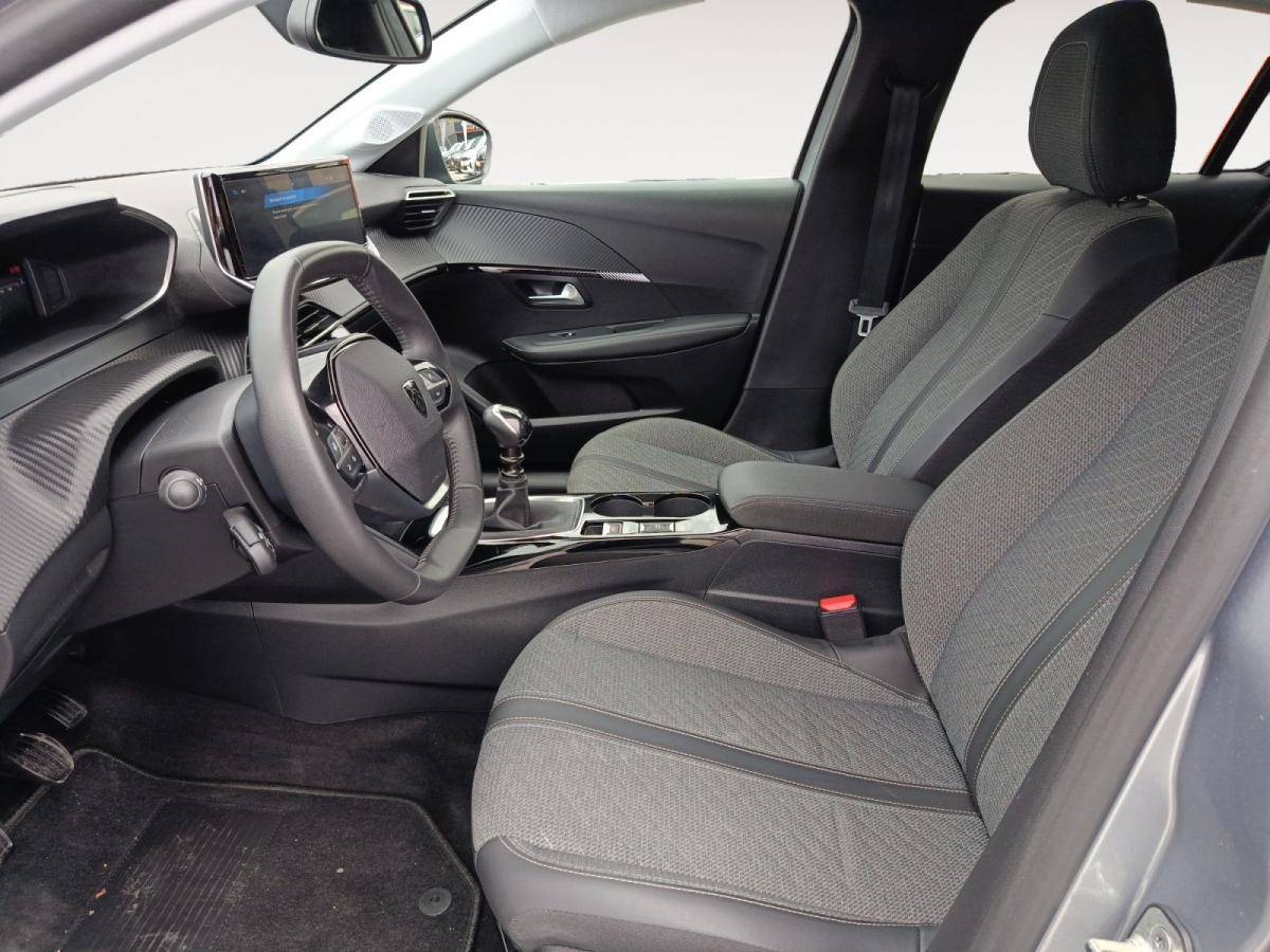 peugeot-208-2025-gasolina-1199cc